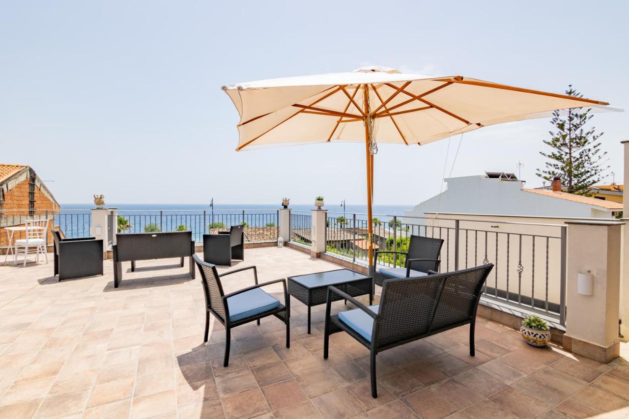 B&B Ottocento Sul Mare Nizza di Sicilia Exteriör bild