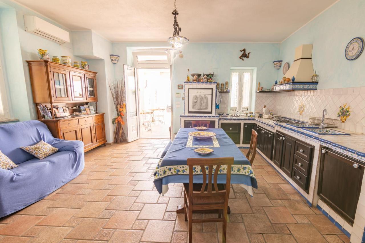 B&B Ottocento Sul Mare Nizza di Sicilia Exteriör bild